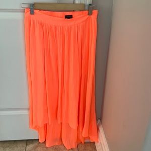 Aritzia skirt (size small, neon orange)